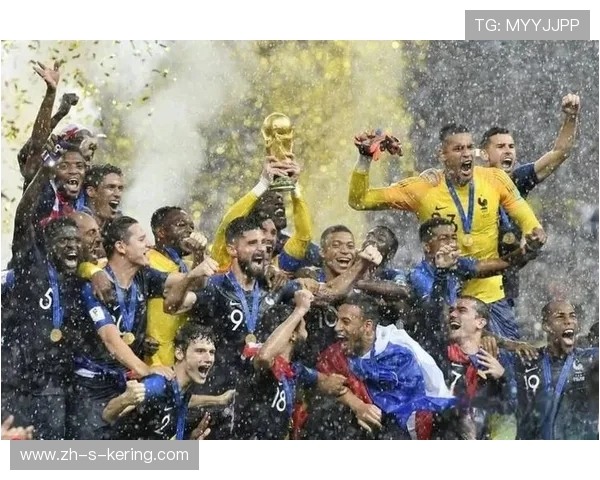 2025年世界杯足球赛精彩对决：全球顶级球队展开激烈角逐，谁能捧起冠军奖杯